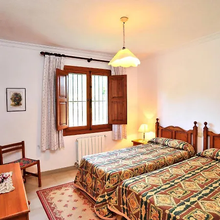 Tarraula Villa *